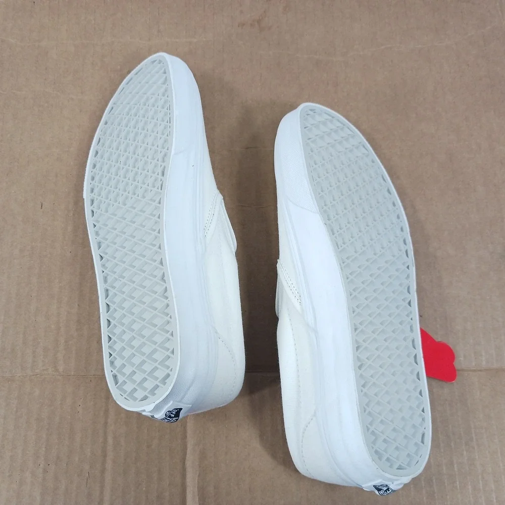 Vans Classic Slip-On White Canvas Sneakers Mens 8 Womens 9.5 VN000EYEB00